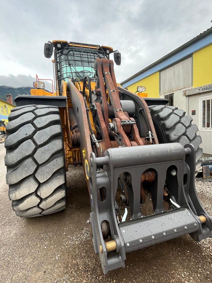 Volvo L220H - 轮式装载机:图5 Volvo L220H - 轮式装载机:图5