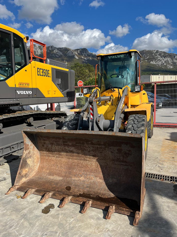 Volvo L35B - 轮式装载机:图2 Volvo L35B - 轮式装载机:图2