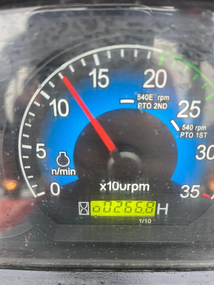 Branson F50RN Traktor, Frontlader, wenig Stunden, Fronthydraulik - 紧凑型拖拉机:图5 Branson F50RN Traktor, Frontlader, wenig Stunden, Fronthydraulik - 紧凑型拖拉机:图5