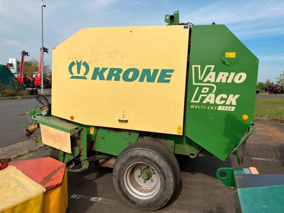 Krone Rundballenpresse VP 1500 MC Schneidwerk Netzbindung - 圆形打包机:图2 Krone Rundballenpresse VP 1500 MC Schneidwerk Netzbindung - 圆形打包机:图2