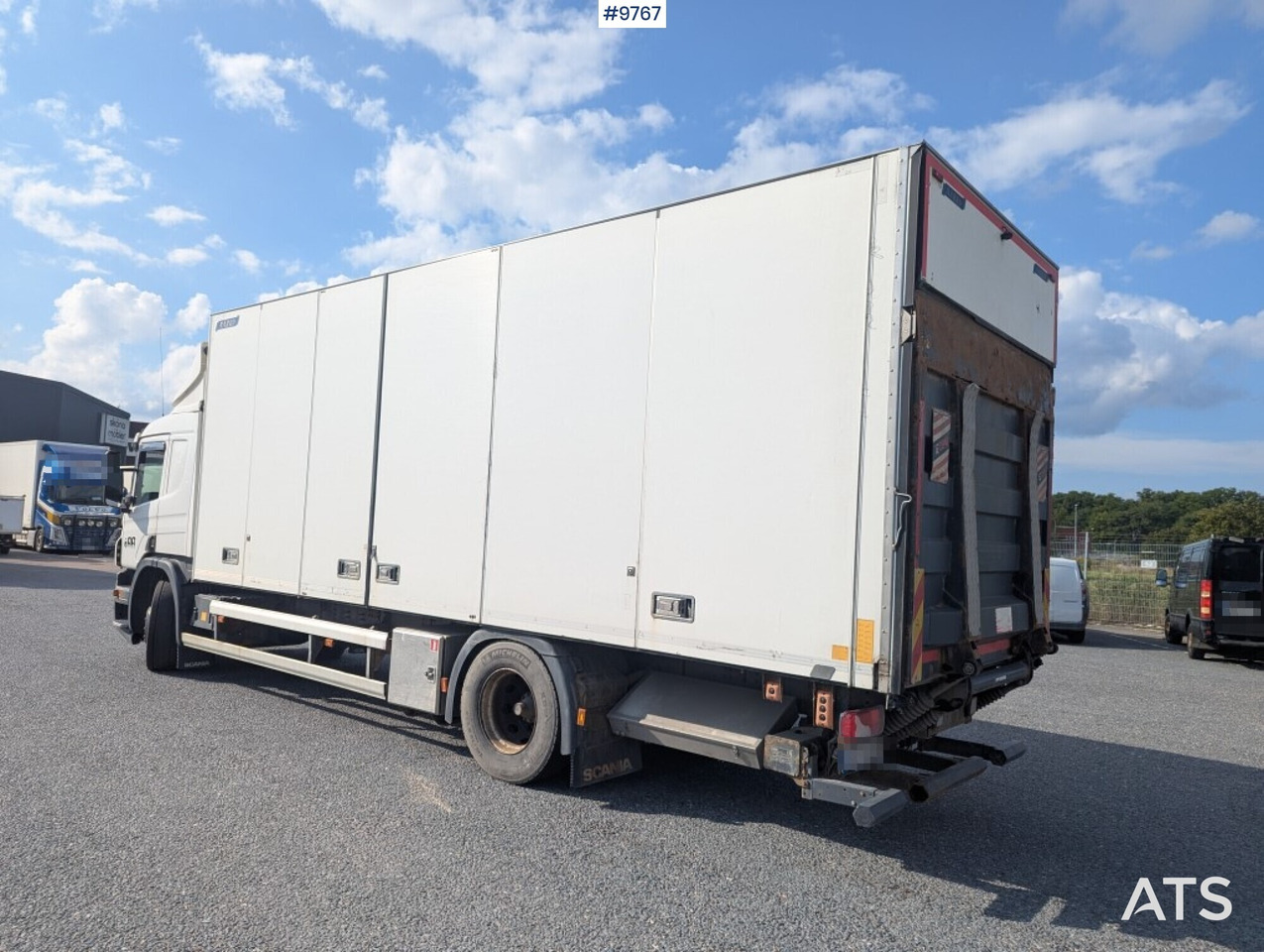 Box Truck Scania P320 4X2 with tail lift - 厢式卡车:图3 Box Truck Scania P320 4X2 with tail lift - 厢式卡车:图3