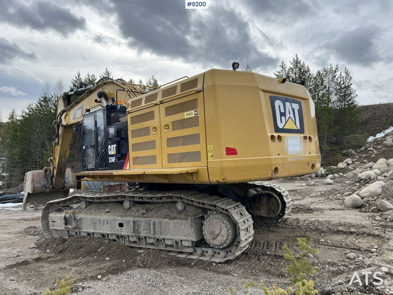 CAT 374 FL crawler excavator with bucket (VIDEO) - 挖掘机:图3 CAT 374 FL crawler excavator with bucket (VIDEO) - 挖掘机:图3