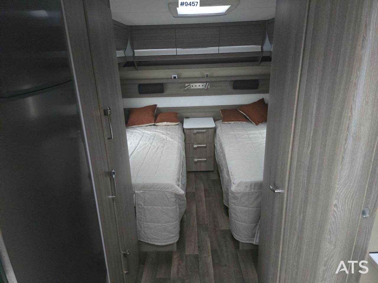Caravan KABE Royal 560 GLE KS - 旅行拖车:图5 Caravan KABE Royal 560 GLE KS - 旅行拖车:图5