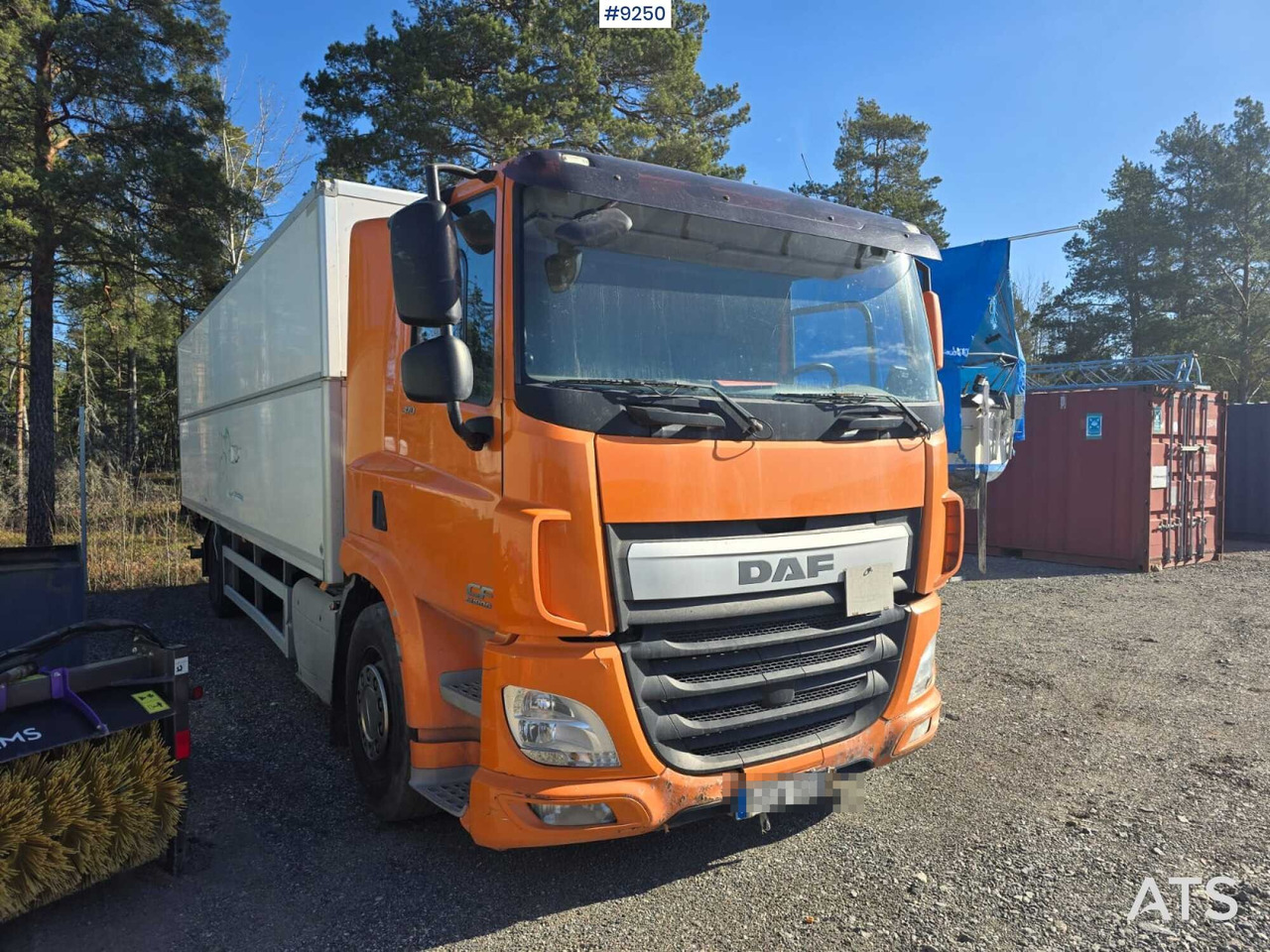 DAF CF 370Y Box truck, Height adjustable box - 厢式卡车:图2 DAF CF 370Y Box truck, Height adjustable box - 厢式卡车:图2