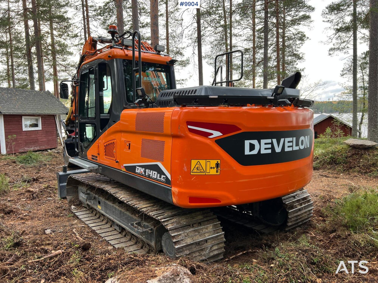 履带式挖掘机 Doosan DX140LC-7 Excavator with rotor and equipments:图8 履带式挖掘机 Doosan DX140LC-7 Excavator with rotor and equipments:图8