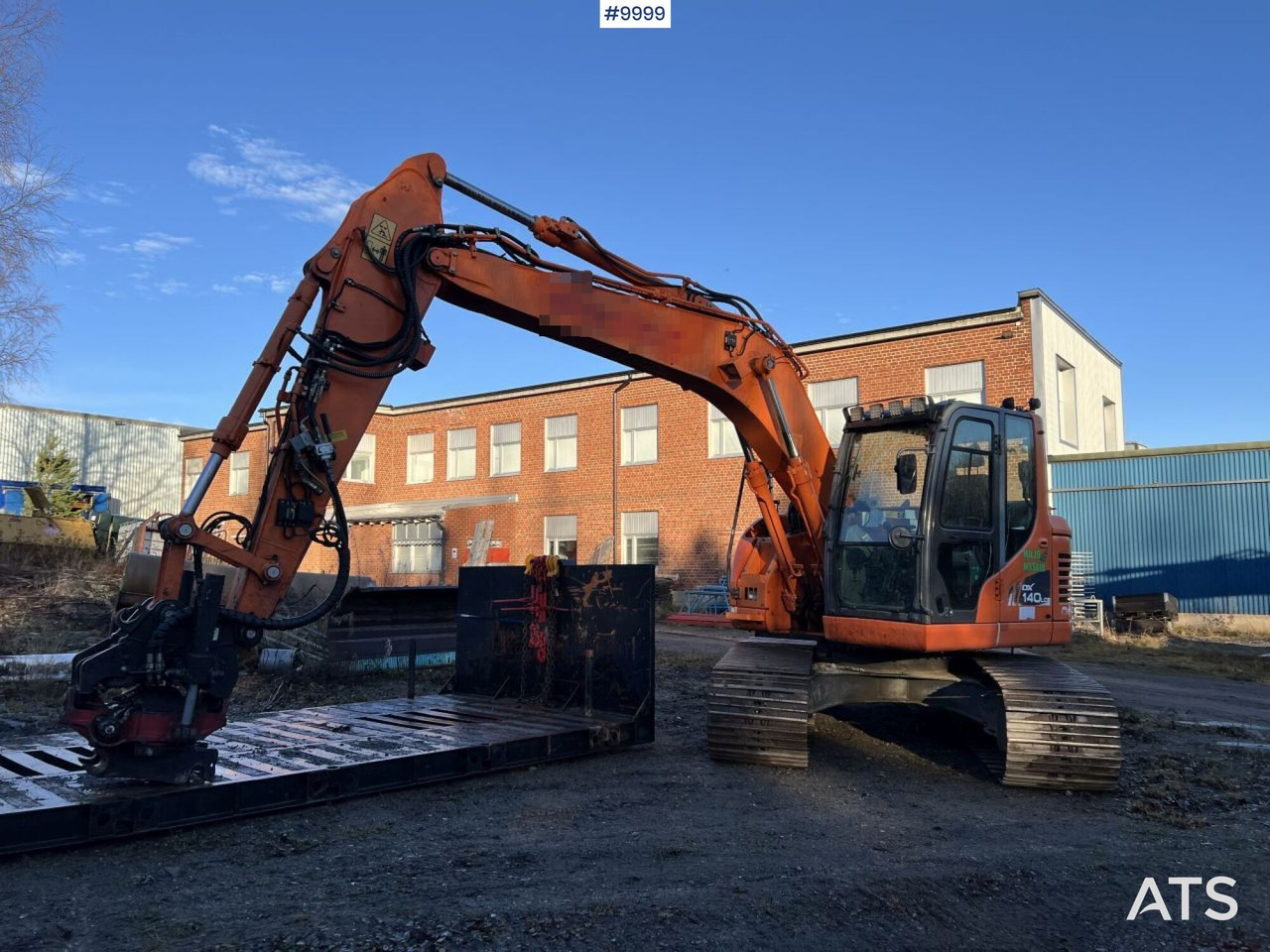 Doosan DX140LCR-3 Excavator with rotator - 履带式挖掘机:图1 Doosan DX140LCR-3 Excavator with rotator - 履带式挖掘机:图1