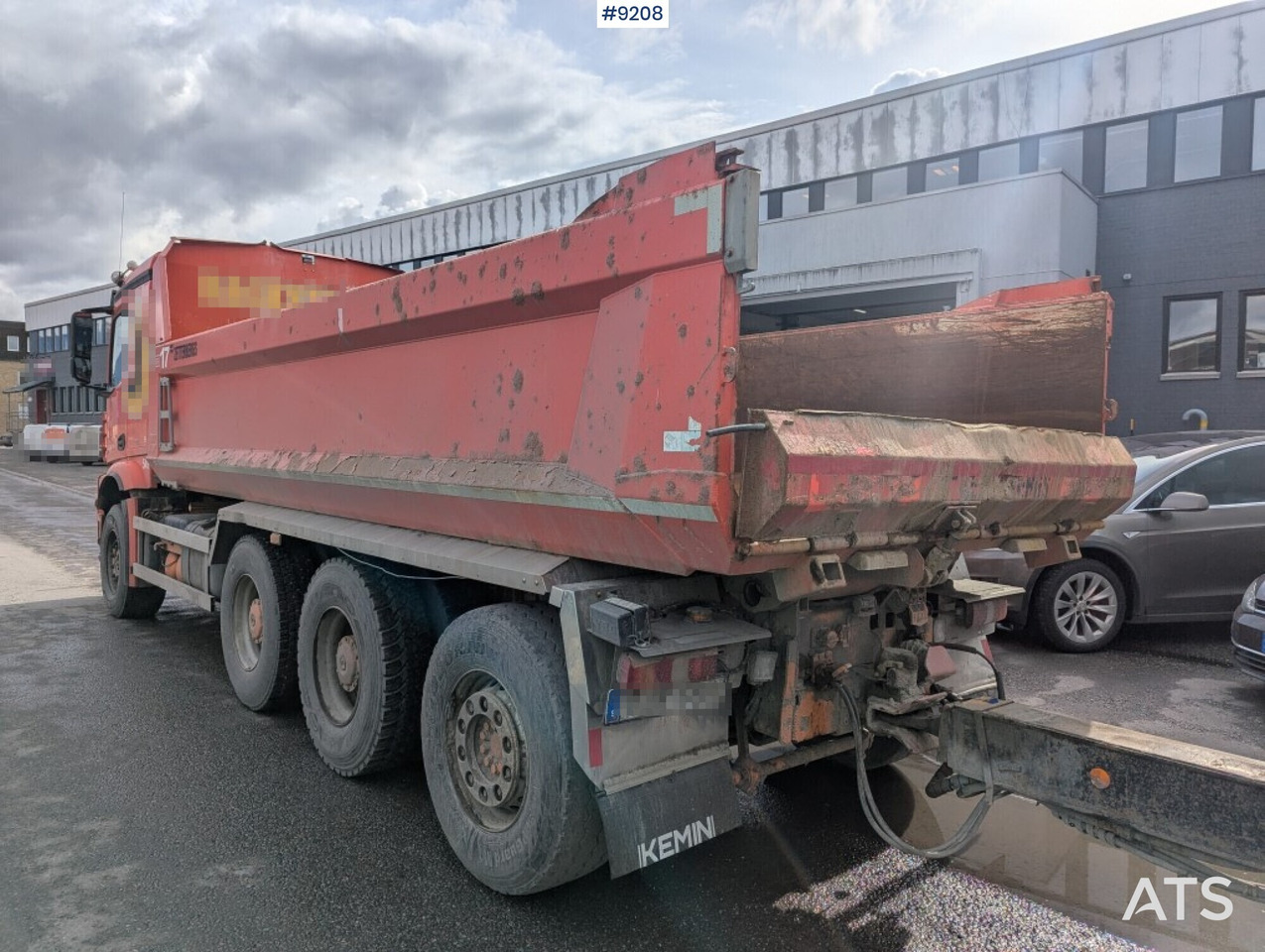 Dump / dozer truck Mercedes Benz Arocs 3251 8X4 with tipper wagon - 翻斗车:图3 Dump / dozer truck Mercedes Benz Arocs 3251 8X4 with tipper wagon - 翻斗车:图3