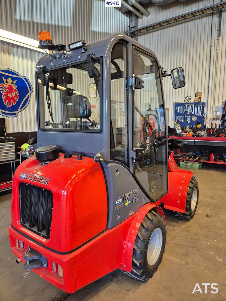 FLEXITRAC 1126 Skid steer loader with only 7 hours - 紧凑型装载机:图4 FLEXITRAC 1126 Skid steer loader with only 7 hours - 紧凑型装载机:图4