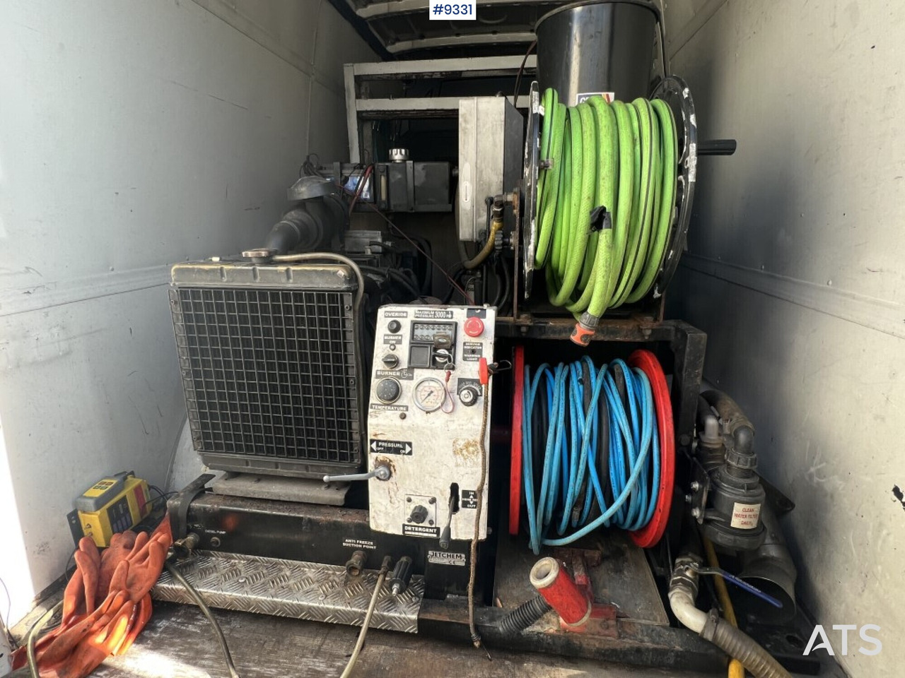 High pressure flushing car- VW CRAFTER 35 SKÅP MR - 无侧窗厢式货车:图4 High pressure flushing car- VW CRAFTER 35 SKÅP MR - 无侧窗厢式货车:图4