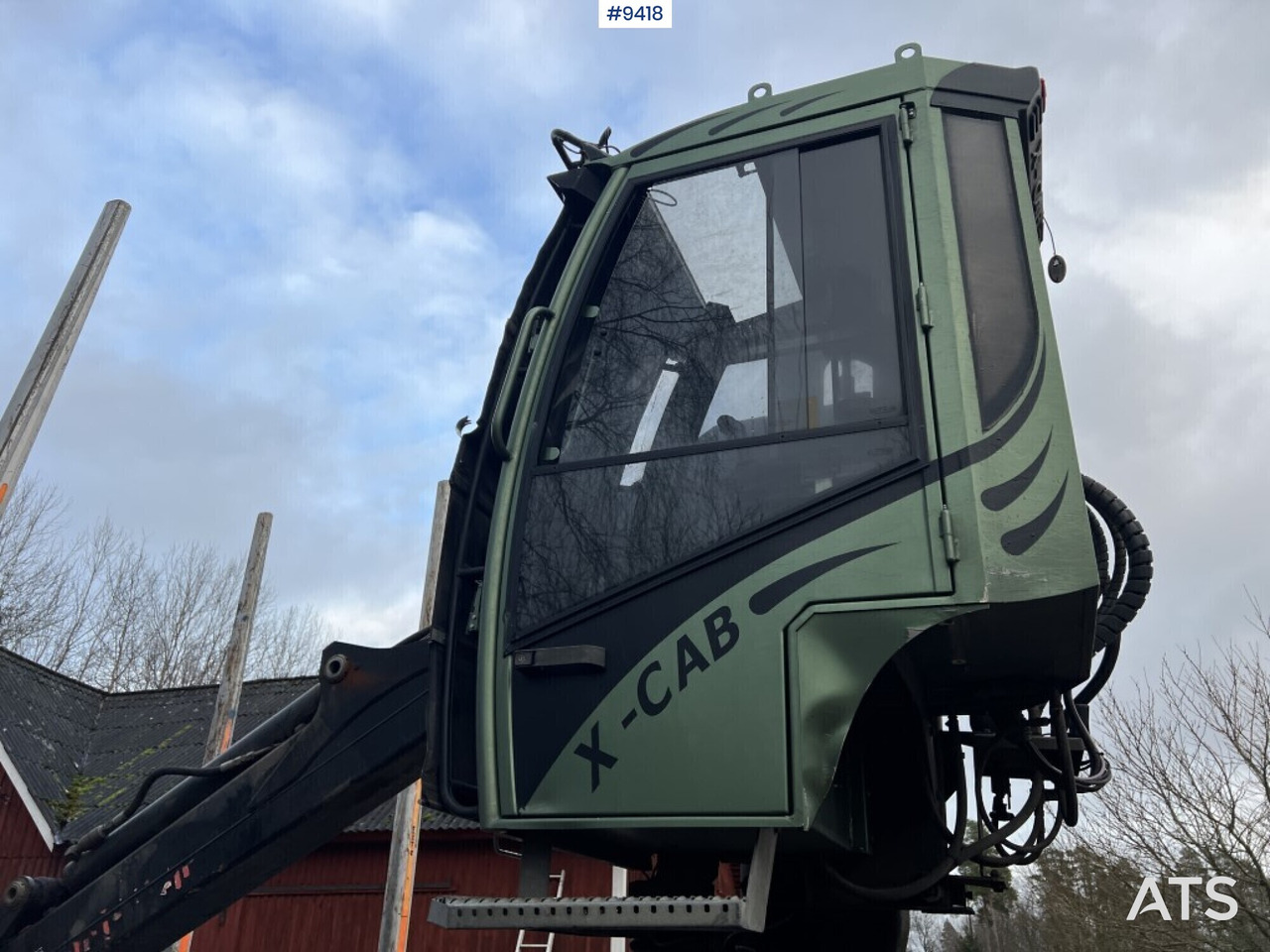 Jonsered 1088 S (2020) X-CAB - 木材运输车, 起重车:图1 Jonsered 1088 S (2020) X-CAB - 木材运输车, 起重车:图1