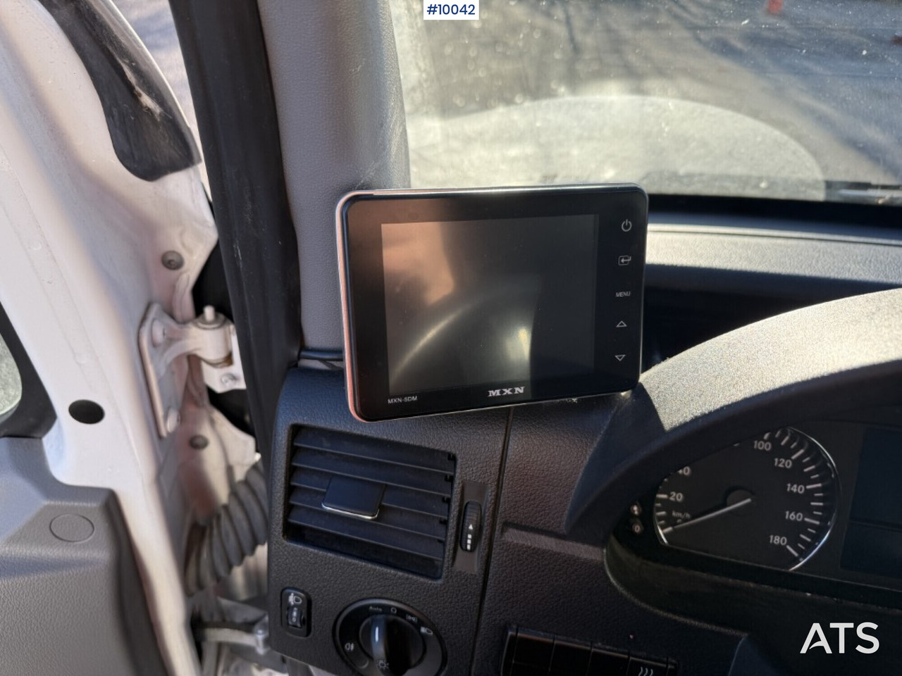 Mercedes Benz Sprinter with tail lift 租赁 Mercedes Benz Sprinter with tail lift：图20