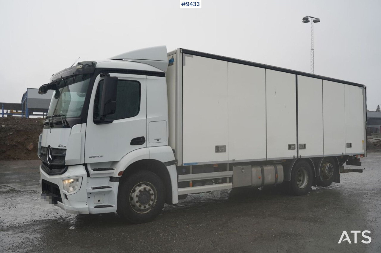 Refrigerated Box truck Mercedes Antos with tail lift (SEE VIDEO) - 冷藏车:图3 Refrigerated Box truck Mercedes Antos with tail lift (SEE VIDEO) - 冷藏车:图3