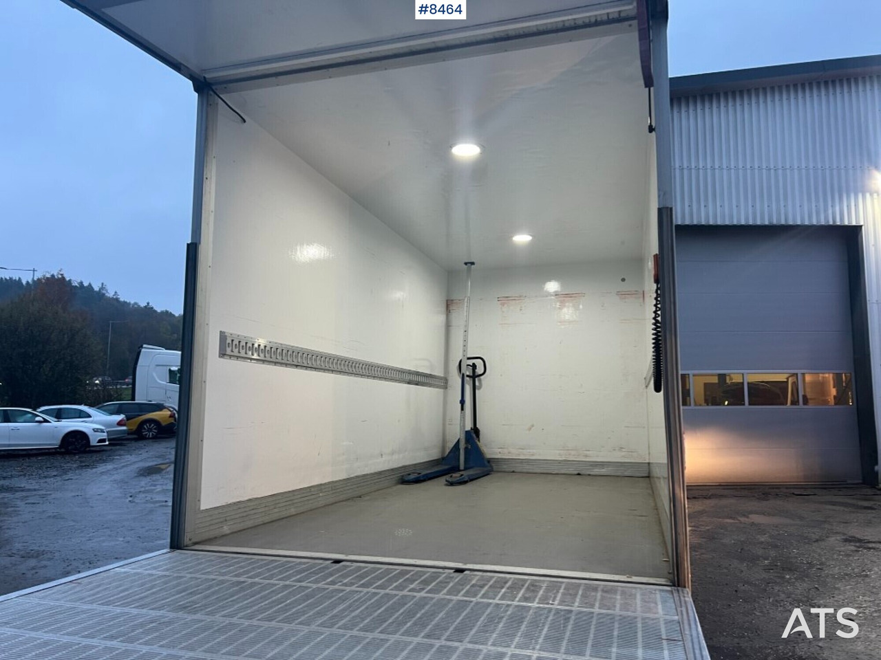 Renault master with tail lift - 厢式货车:图4 Renault master with tail lift - 厢式货车:图4