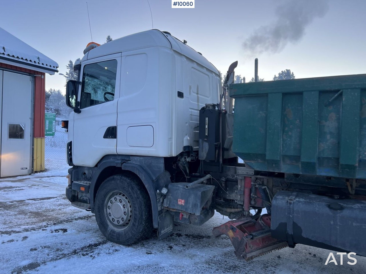 SCANIA R164 Tipper truck with plow equipment (VIDEO) - 翻斗车:图2 SCANIA R164 Tipper truck with plow equipment (VIDEO) - 翻斗车:图2