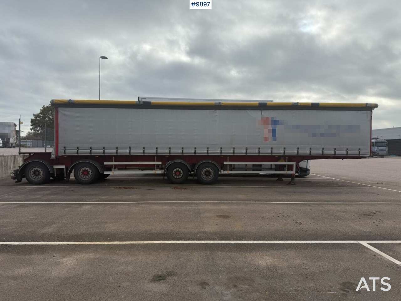 Specialtrailer HRD SPLB4N - 侧帘半拖车:图2 Specialtrailer HRD SPLB4N - 侧帘半拖车:图2