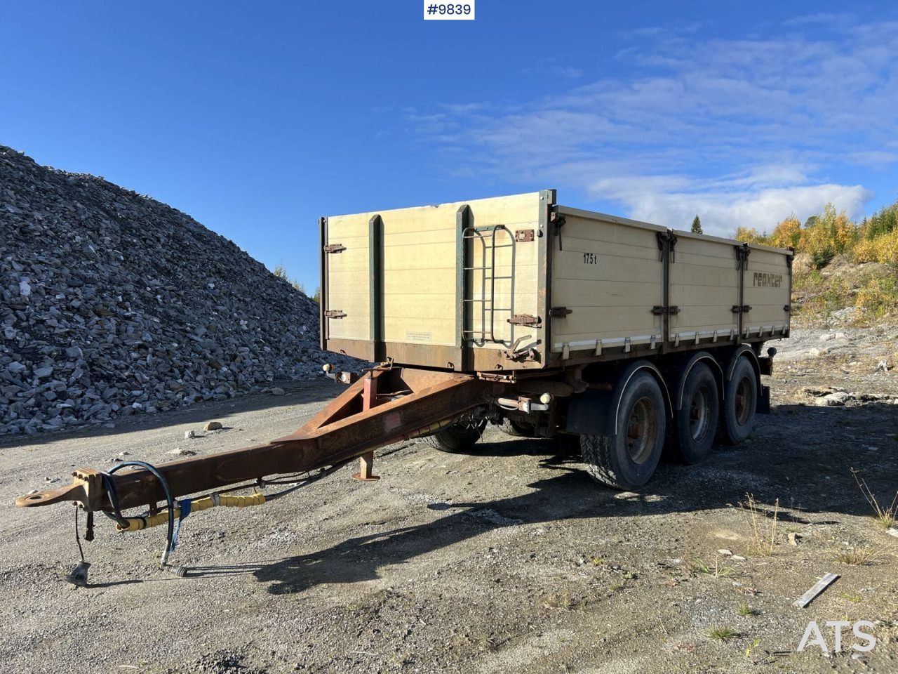 Tipper wagon Kilafors SKB3-T58 - 翻斗拖车:图1 Tipper wagon Kilafors SKB3-T58 - 翻斗拖车:图1