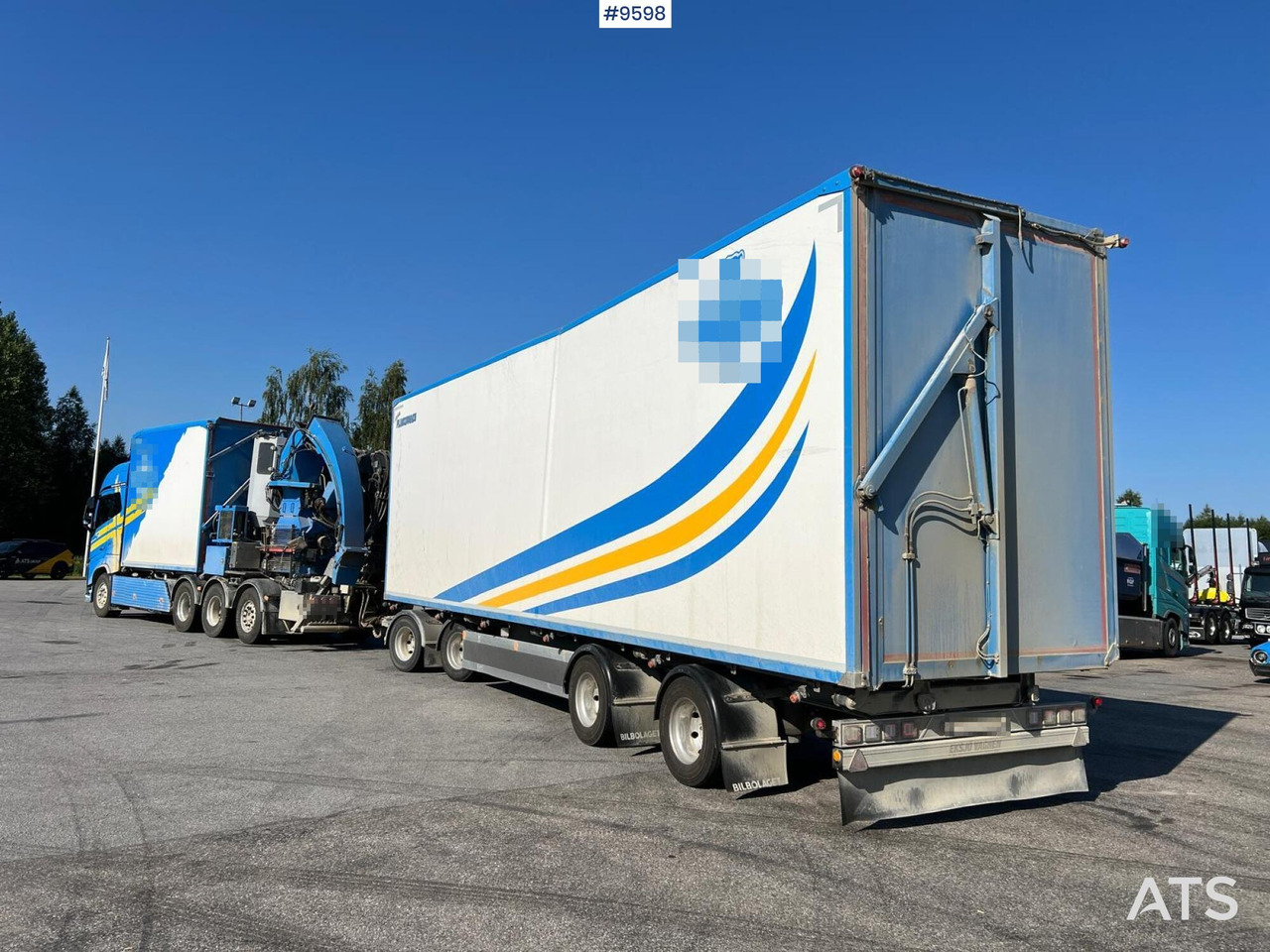 Volvo FH16 8*4 Bruks wood chipper - 翻斗车, 起重车:图3 Volvo FH16 8*4 Bruks wood chipper - 翻斗车, 起重车:图3