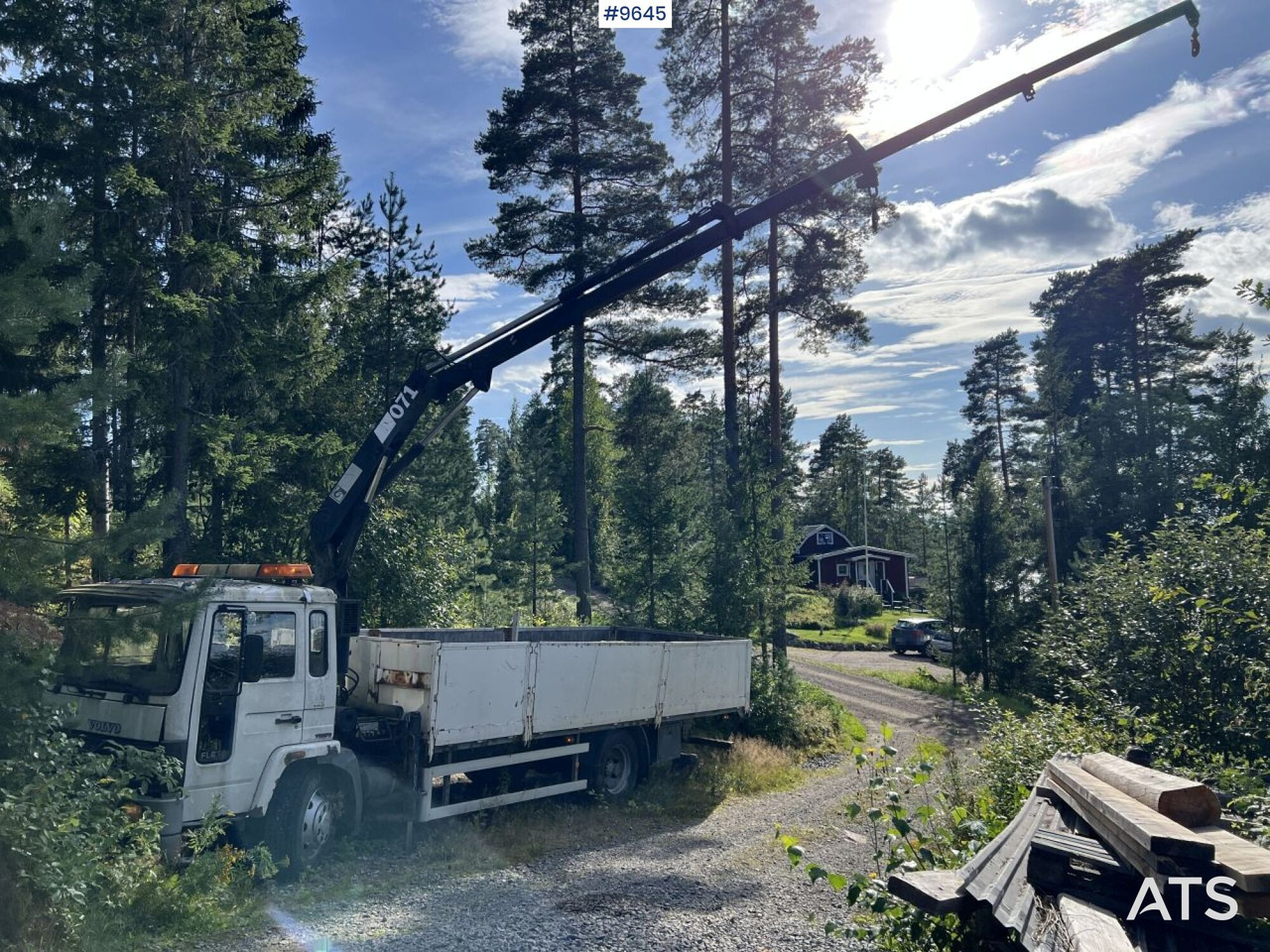 Volvo FL 614 4X2 Crane truck Repair object (VIDEO) - 栏板式/ 平板卡车, 起重车:图1 Volvo FL 614 4X2 Crane truck Repair object (VIDEO) - 栏板式/ 平板卡车, 起重车:图1