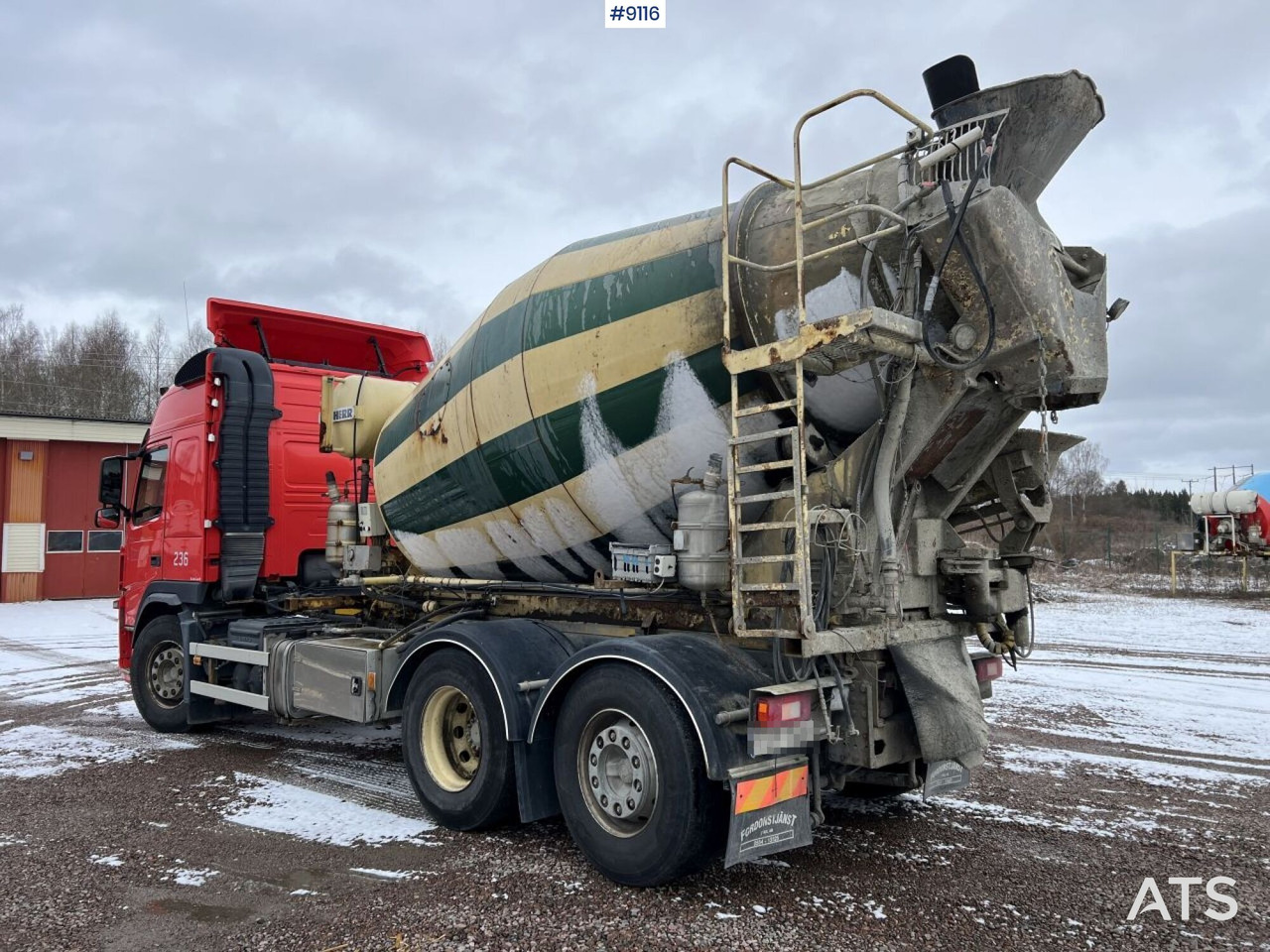 Volvo FM 6X2 Quick lock with concrete rotator (VIDEO) - 混凝土搅拌车:图4 Volvo FM 6X2 Quick lock with concrete rotator (VIDEO) - 混凝土搅拌车:图4