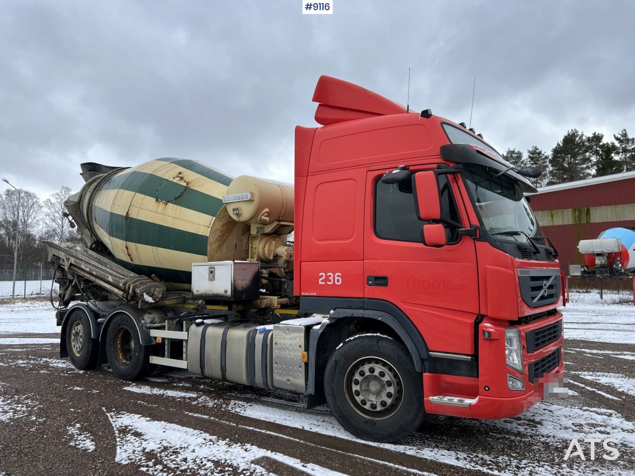 Volvo FM 6X2 Quick lock with concrete rotator (VIDEO) - 混凝土搅拌车:图2 Volvo FM 6X2 Quick lock with concrete rotator (VIDEO) - 混凝土搅拌车:图2