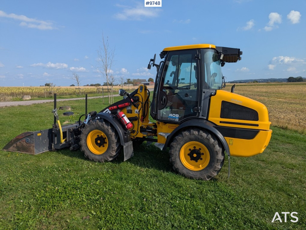 Wheel loader JCB 409 Stage V Nordic Edition 40km/h with attachments - 轮式装载机:图4 Wheel loader JCB 409 Stage V Nordic Edition 40km/h with attachments - 轮式装载机:图4