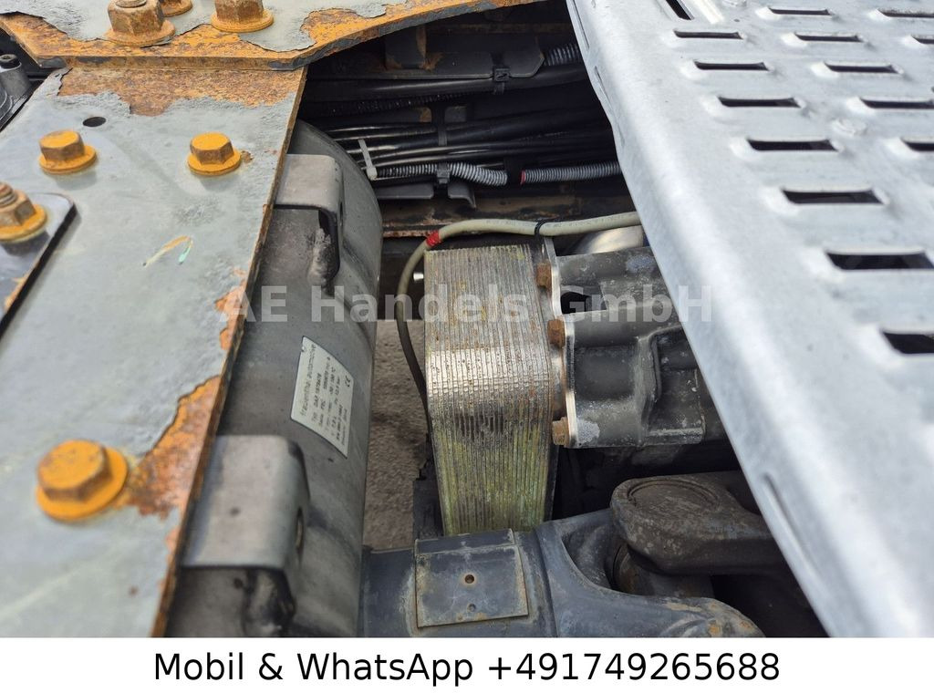 牵引车 DAF XF 460 SSC BL *Retarder/Standklima/Vollspoiler:图9 牵引车 DAF XF 460 SSC BL *Retarder/Standklima/Vollspoiler:图9