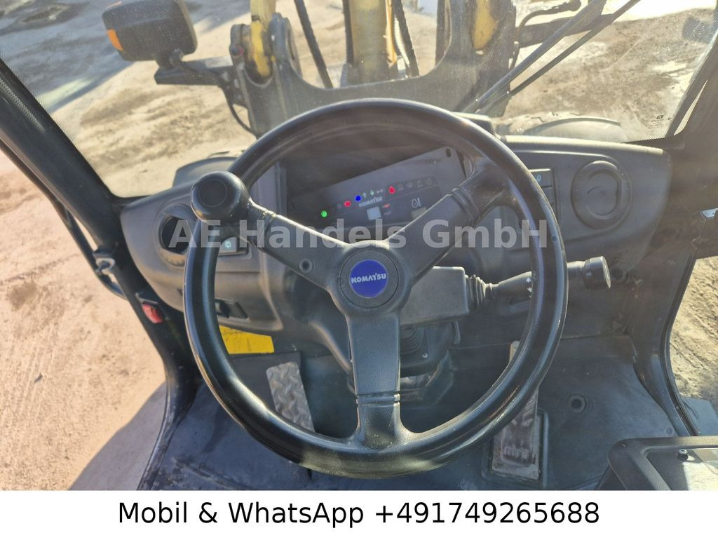 轮式装载机 Komatsu WA70-7 *Schaufel-1,5m³/Gabel/Schnellwechsler：图15