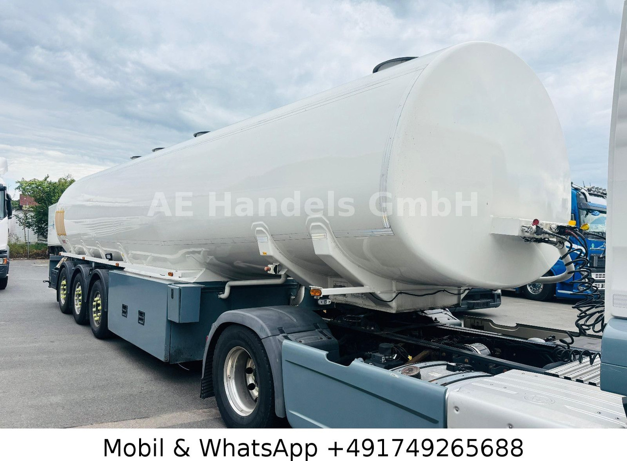 液罐半拖车 ROHR TAL-A-ZE 44,0 *44m³/ADR/4xKammer/4xDomdeckel：图1