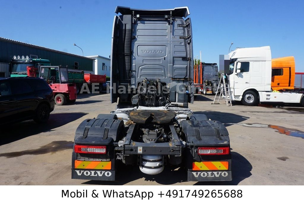 Volvo FH 460 Globe XL LL*Retarder/Hubsattel/Lift/Leder - 牵引车:图5 Volvo FH 460 Globe XL LL*Retarder/Hubsattel/Lift/Leder - 牵引车:图5