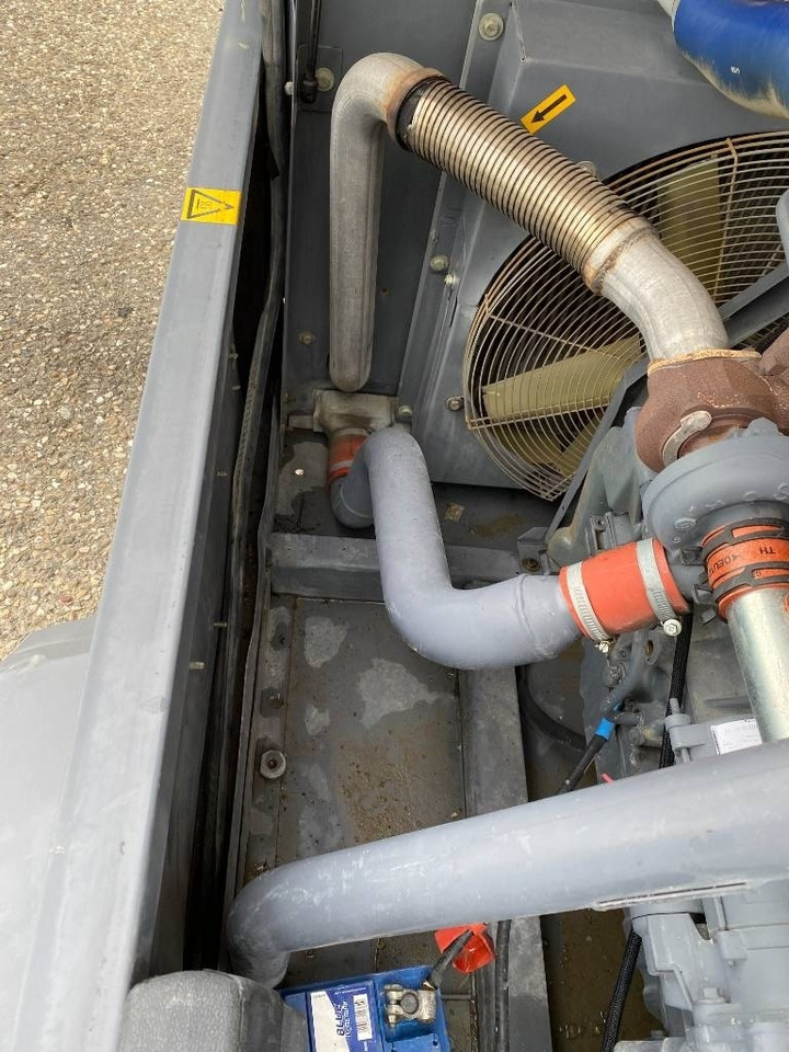 发电机组 Atlas Copco QAX 60 - Carte Grise Françaises endommagé：图41