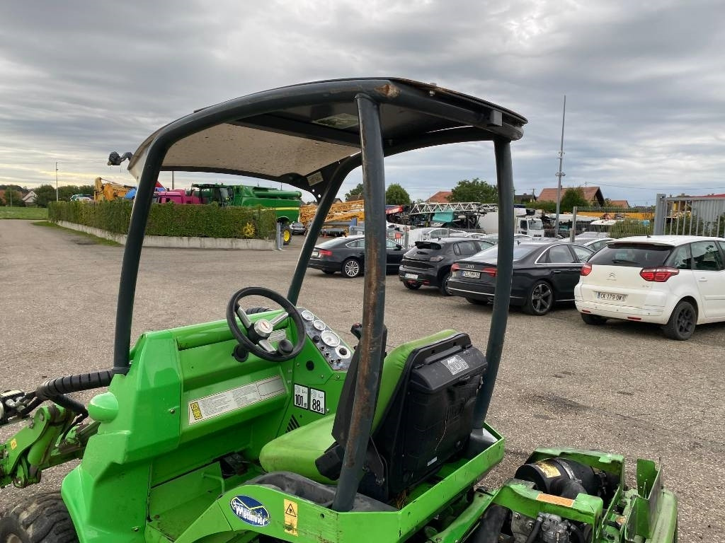 紧凑型装载机 Avant M 528 EIPTT /Certificat CE endommagée:图36 紧凑型装载机 Avant M 528 EIPTT /Certificat CE endommagée:图36