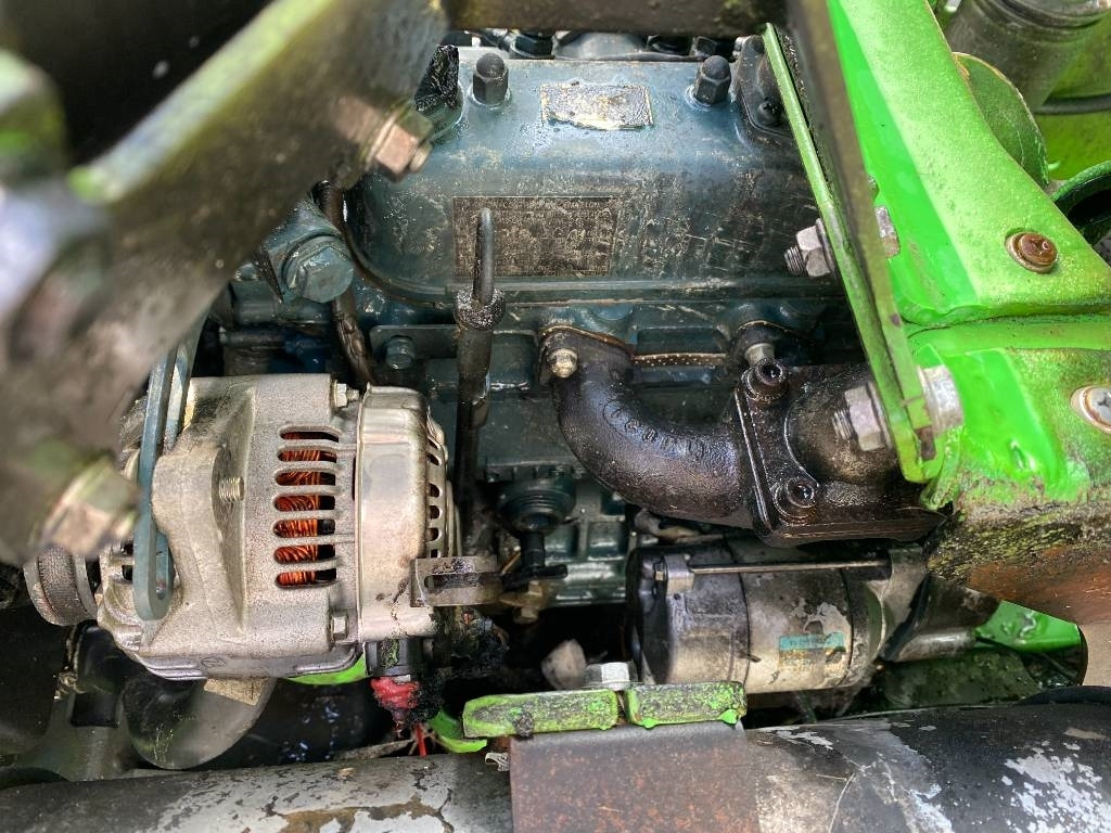 紧凑型装载机 Avant M 528 EIPTT /Certificat CE endommagée:图18 紧凑型装载机 Avant M 528 EIPTT /Certificat CE endommagée:图18