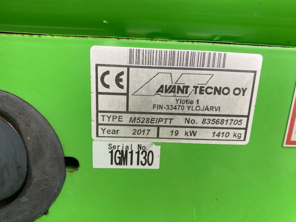 紧凑型装载机 Avant M 528 EIPTT /Certificat CE endommagée:图10 紧凑型装载机 Avant M 528 EIPTT /Certificat CE endommagée:图10