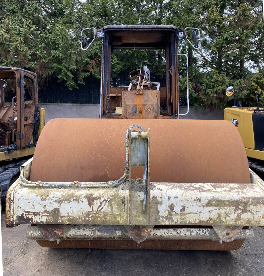 CAT CS-563E Origine Française /Certificat CE endommagé - 碾压机:图2 CAT CS-563E Origine Française /Certificat CE endommagé - 碾压机:图2