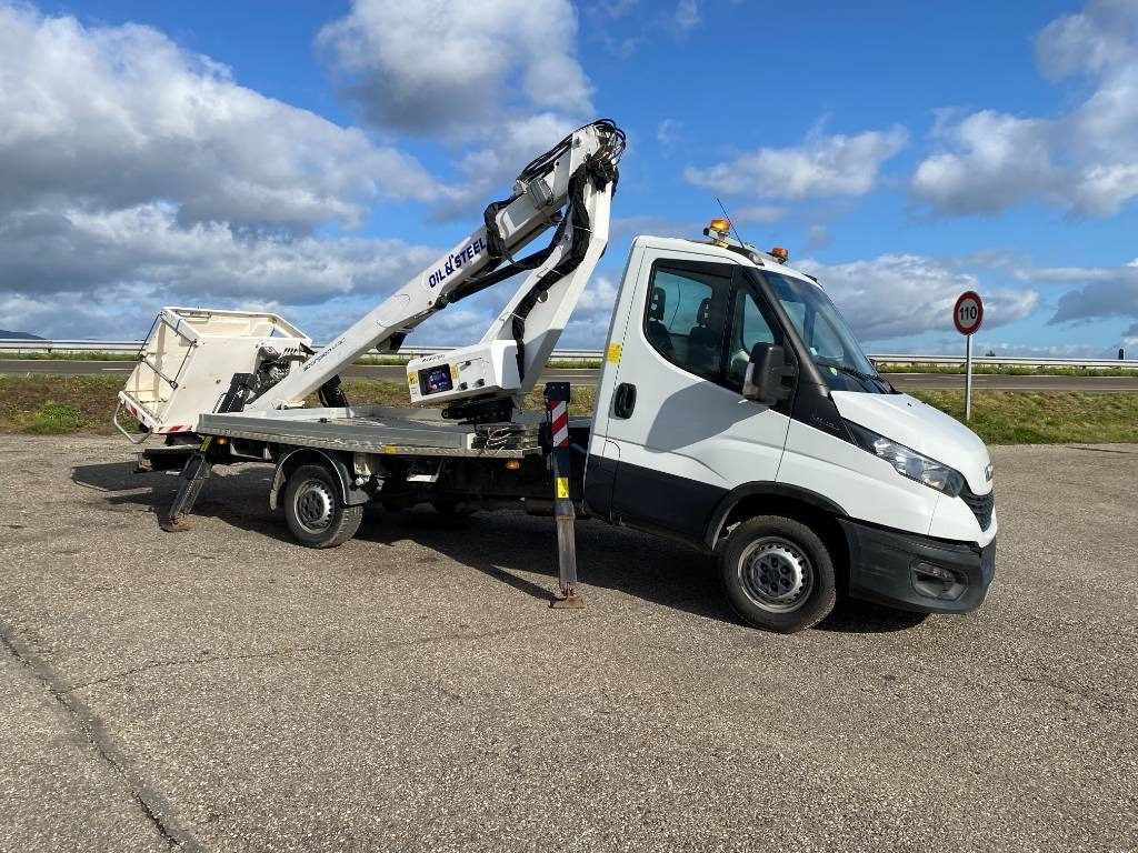 Iveco DAILY 35-140S / 2.3 Multijet 136-OIL&STEEL - 车载空中平台:图5 Iveco DAILY 35-140S / 2.3 Multijet 136-OIL&STEEL - 车载空中平台:图5