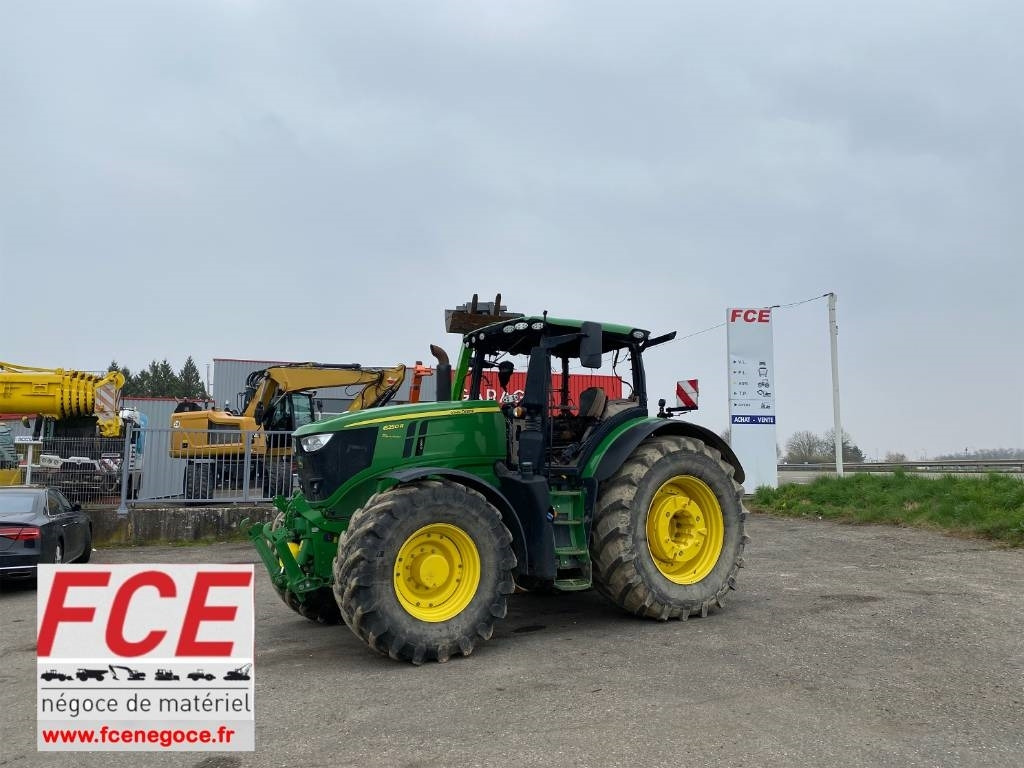 John Deere 6250 R / AutoPower endommagé - 拖拉机:图1 John Deere 6250 R / AutoPower endommagé - 拖拉机:图1