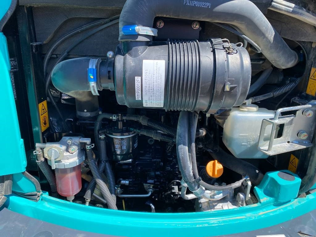 小型挖掘机 Kobelco SK28SR-6E 1er Main Origine Française endommagée：图15