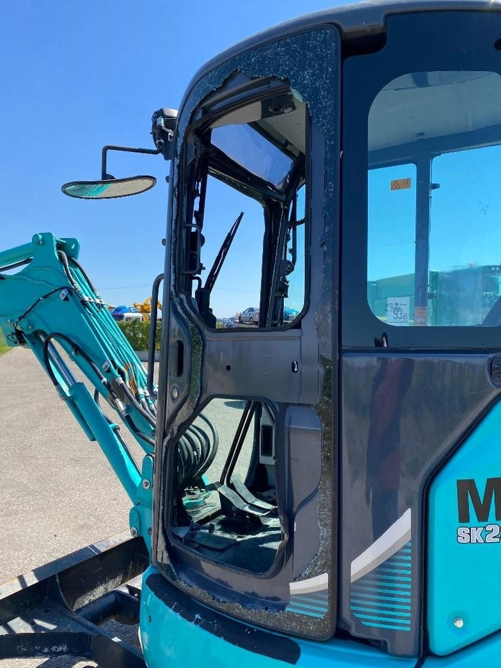 小型挖掘机 Kobelco SK28SR-6E 1er Main Origine Française endommagée：图27
