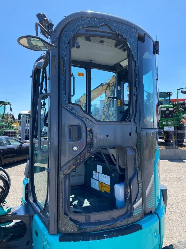 小型挖掘机 Kobelco SK28SR-6E 1er Main Origine Française endommagée：图26