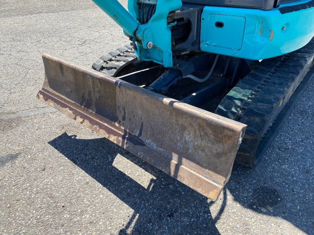 小型挖掘机 Kobelco SK28SR-6E 1er Main Origine Française endommagée：图21