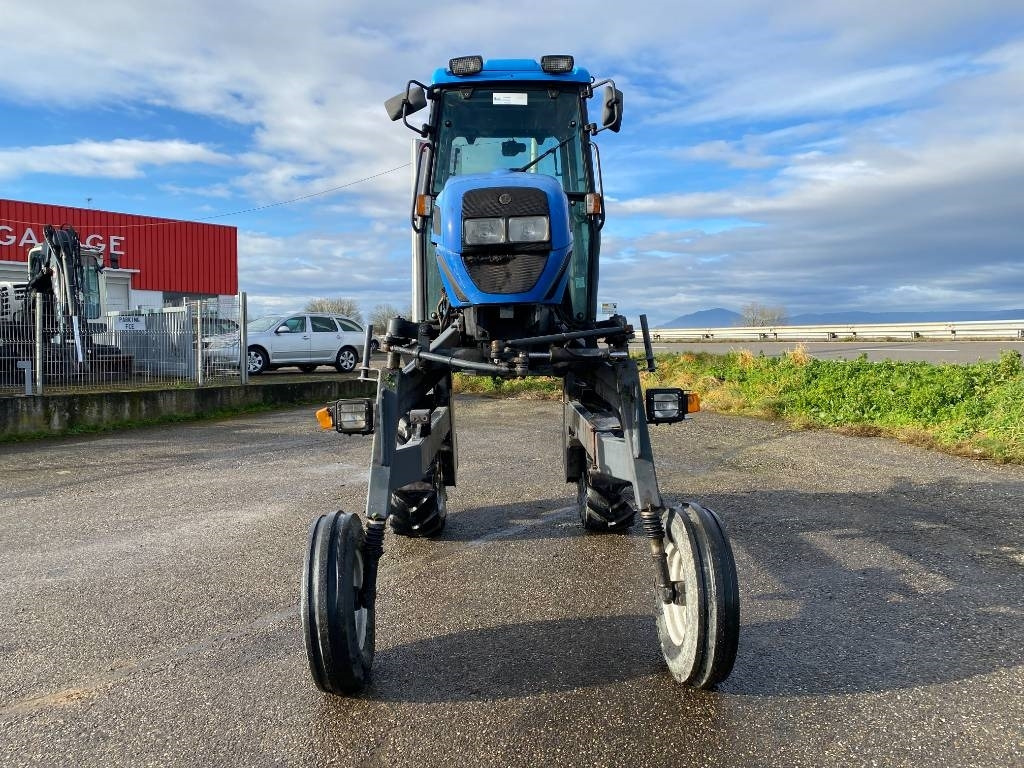 Landini REX R70V Enjambeur a Grand dégagement endommagé - 拖拉机:图2 Landini REX R70V Enjambeur a Grand dégagement endommagé - 拖拉机:图2