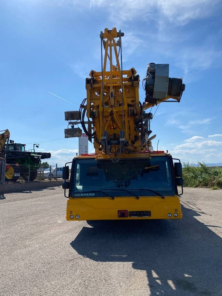 Liebherr MK 88 Certificat CE / 1er Main endommagée - 移动式起重机:图2 Liebherr MK 88 Certificat CE / 1er Main endommagée - 移动式起重机:图2