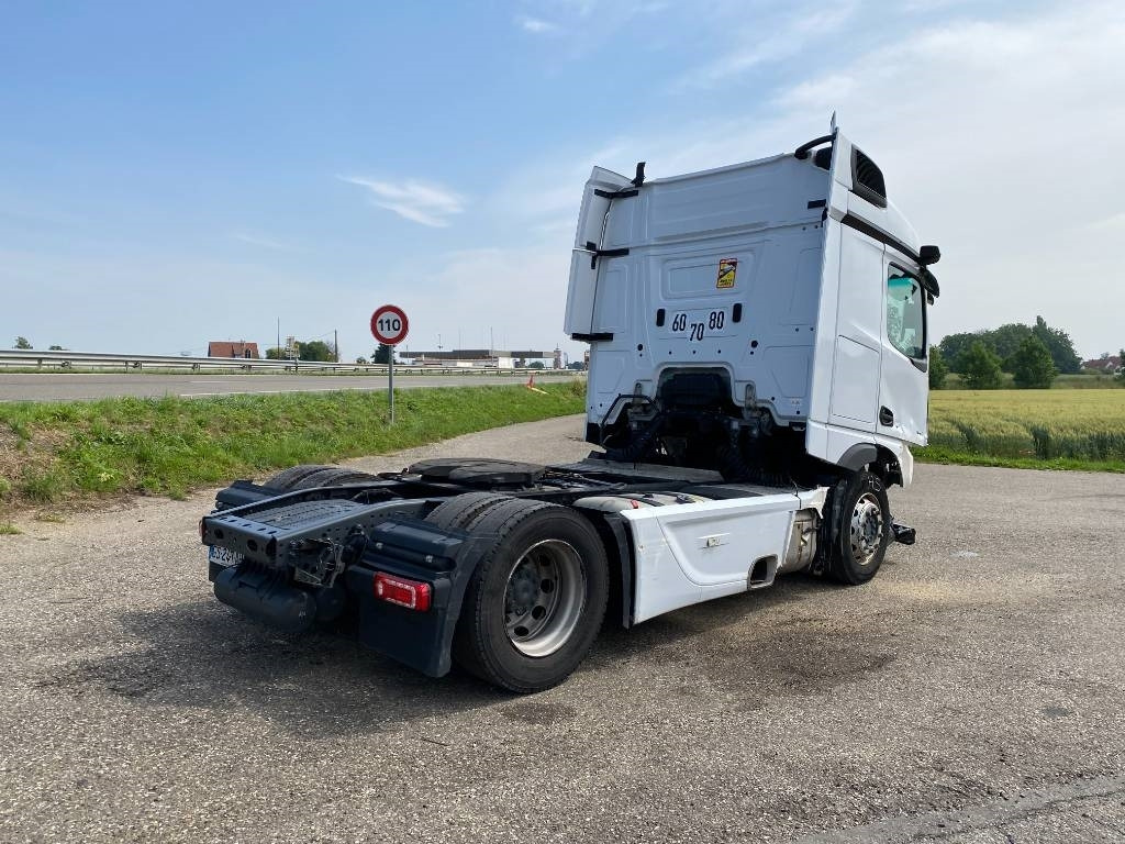 Mercedes-Benz 1845 Space Cab Suspension Pneumatique endommagé - 牵引车:图4 Mercedes-Benz 1845 Space Cab Suspension Pneumatique endommagé - 牵引车:图4