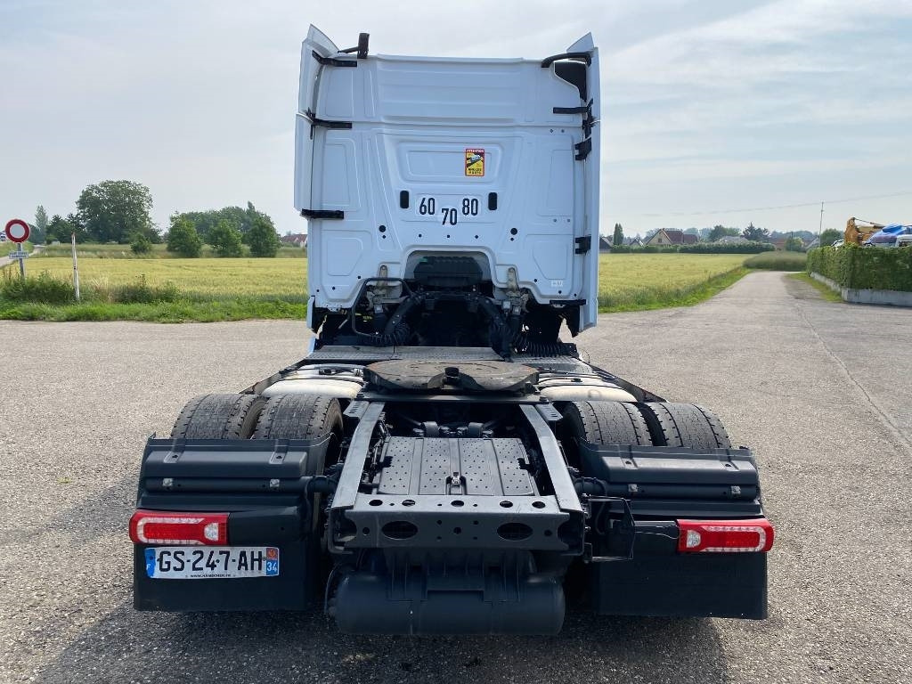 Mercedes-Benz 1845 Space Cab Suspension Pneumatique endommagé - 牵引车:图5 Mercedes-Benz 1845 Space Cab Suspension Pneumatique endommagé - 牵引车:图5