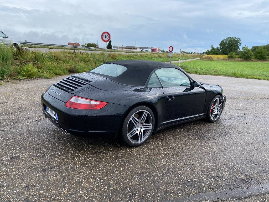 Porsche 911 3.8I Carrera 4S Cabriolet Origine Française - 敞篷车:图4 Porsche 911 3.8I Carrera 4S Cabriolet Origine Française - 敞篷车:图4