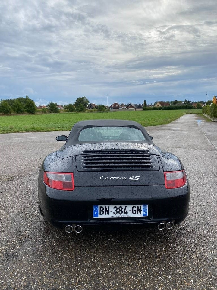 Porsche 911 3.8I Carrera 4S Cabriolet Origine Française - 敞篷车:图5 Porsche 911 3.8I Carrera 4S Cabriolet Origine Française - 敞篷车:图5