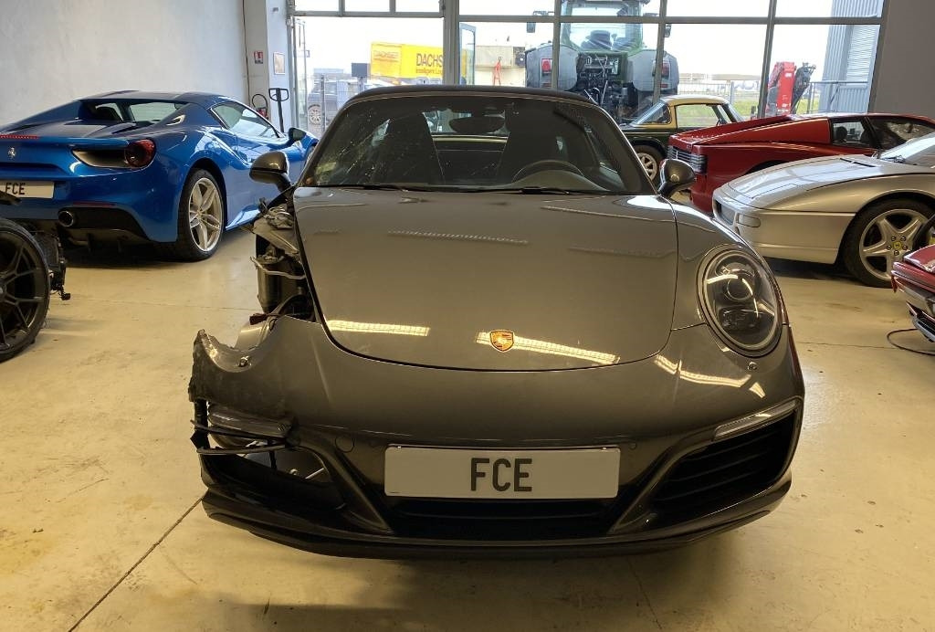 Porsche 911 CARRERA 4 TARGA (991) 3.0i 370 PDK7 endommagée - 汽车:图2 Porsche 911 CARRERA 4 TARGA (991) 3.0i 370 PDK7 endommagée - 汽车:图2