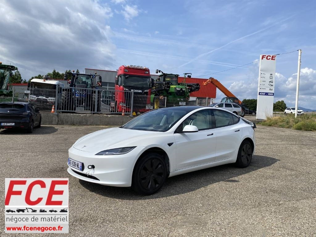Tesla MODEL 3 5YJ3 Carte Grise Française endommagée - 汽车:图1 Tesla MODEL 3 5YJ3 Carte Grise Française endommagée - 汽车:图1