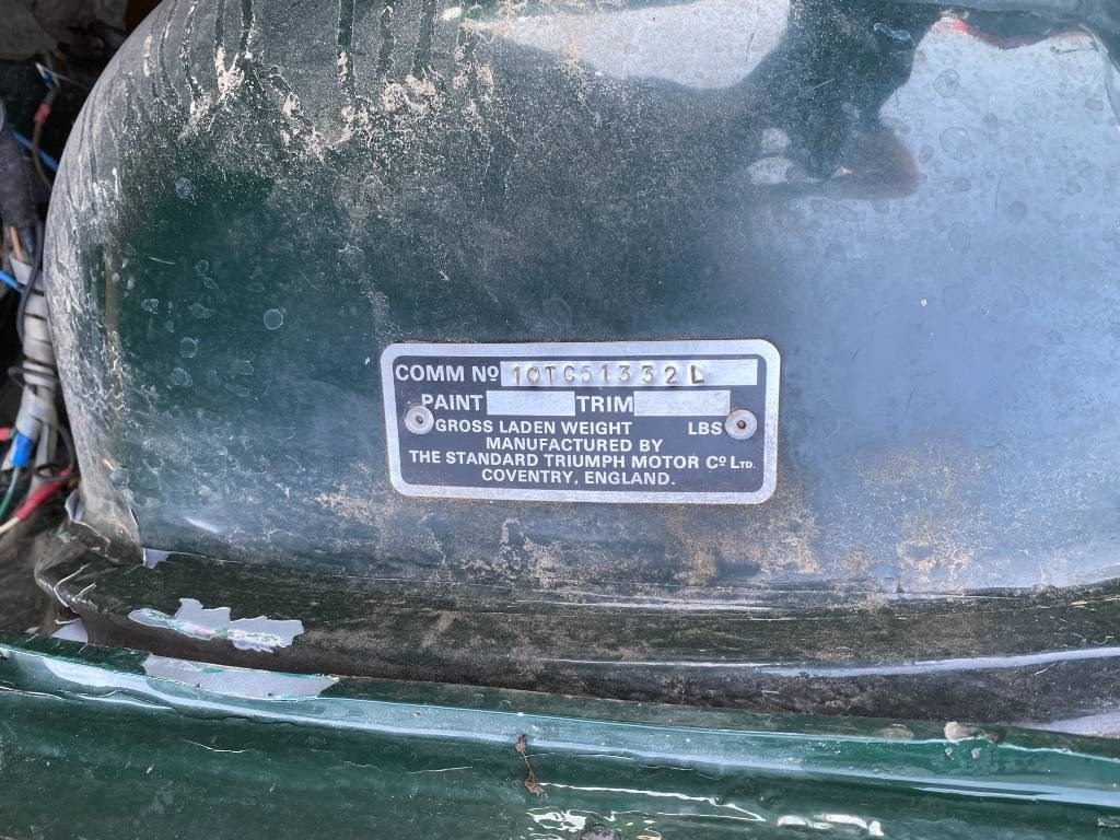 汽车 Triumph TR4-A + Hard Top / OldTimer endommagé:图8 汽车 Triumph TR4-A + Hard Top / OldTimer endommagé:图8