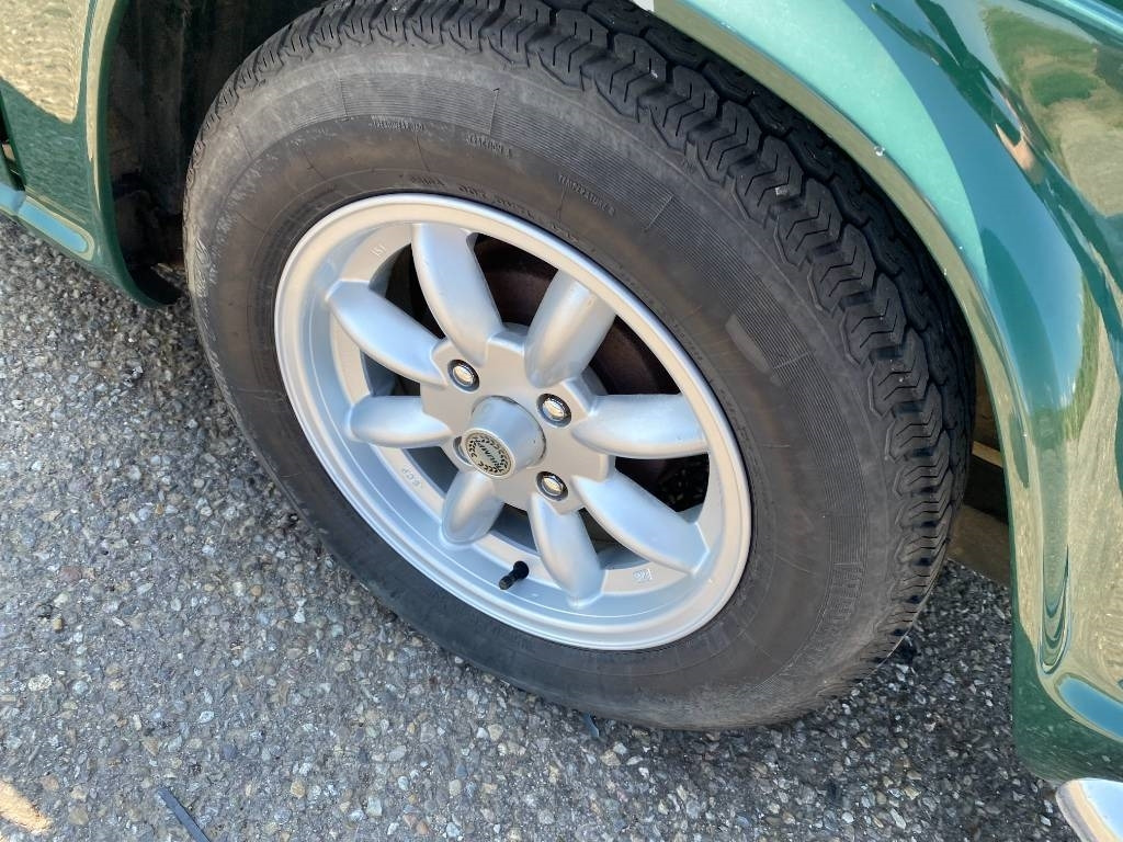 汽车 Triumph TR4-A + Hard Top / OldTimer endommagé:图28 汽车 Triumph TR4-A + Hard Top / OldTimer endommagé:图28